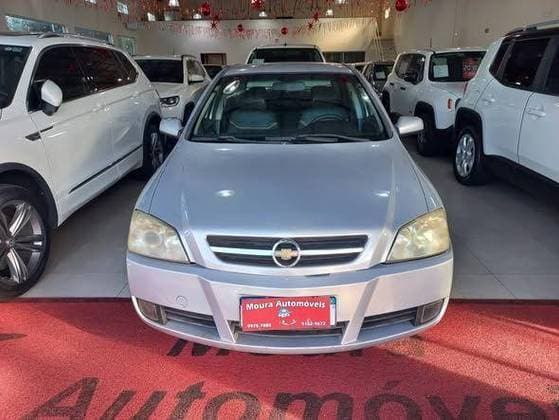 Carro 2.0 MPFI COMFORT SEDAN 8V FLEX 4P MANUAL