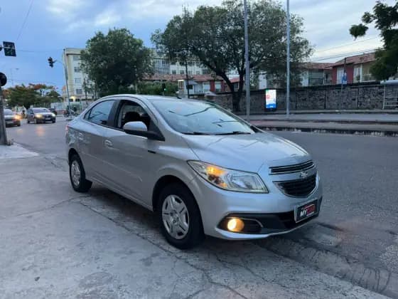 Carro 1.0 MPFI LT 8V FLEX 4P MANUAL