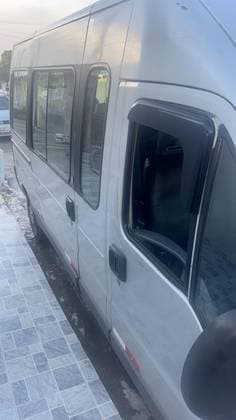 Carro 2.3 MULTI TETO ALTO 16V TURBO DIESEL 3P MANUAL