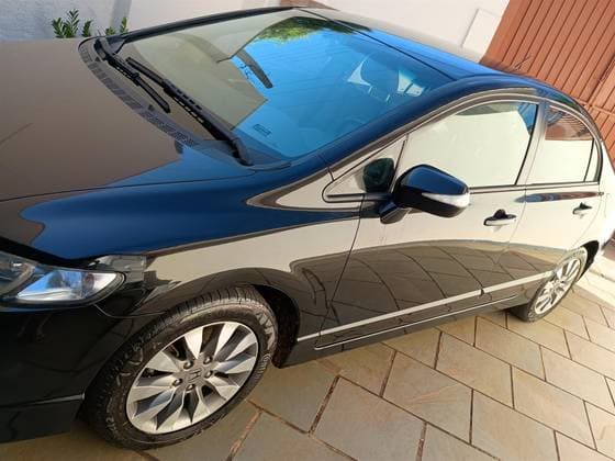 Carro 1.8 LXS 16V FLEX 4P MANUAL