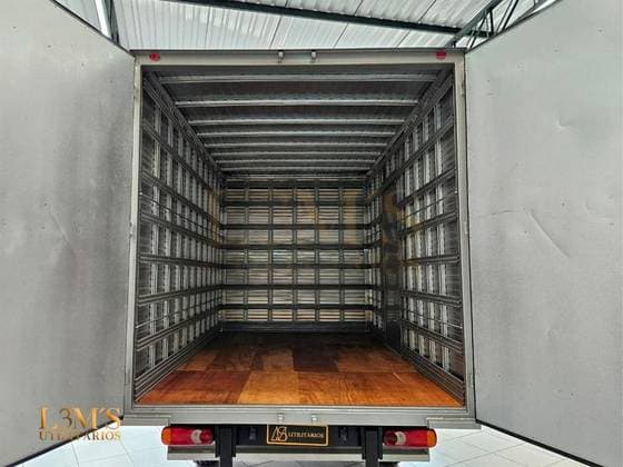 Carro 2.3 DCI DIESEL CHASSI-CABINE L2H1 2P MANUAL