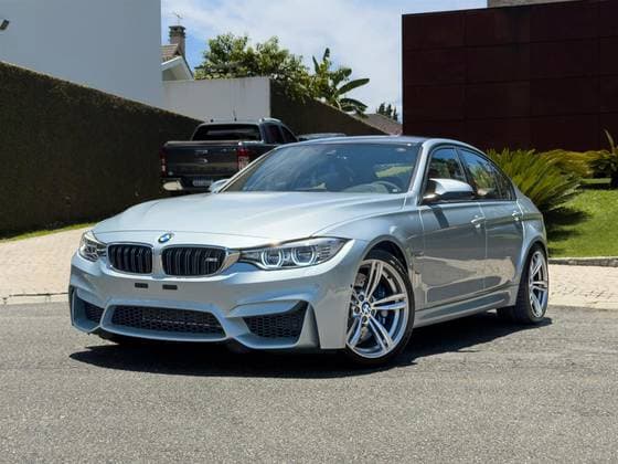 Carro 3.0 I6 GASOLINA SEDAN AUTOMÁTICO