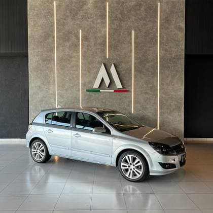 Carro 2.0 MPFI GT-X HATCH 8V FLEX 4P MANUAL