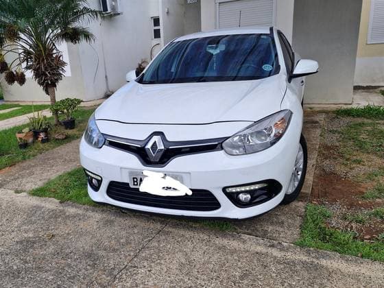 Carro 2.0 DYNAMIQUE PLUS 16V FLEX 4P AUTOMÁTICO