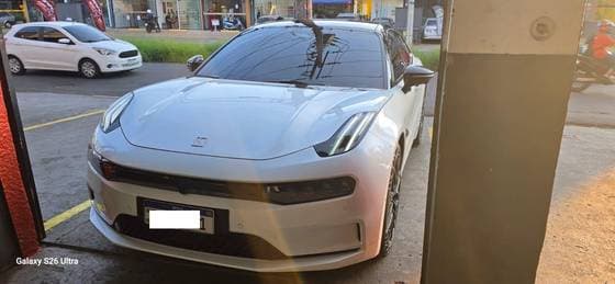 Carro 100 KW ELÉTRICO FLAGSHIP AWD