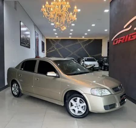 Carro 2.0 MPFI ADVANTAGE SEDAN 8V FLEX 4P MANUAL