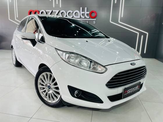 Carro 1.6 TITANIUM PLUS SEDAN 16V FLEX 4P POWERSHIFT