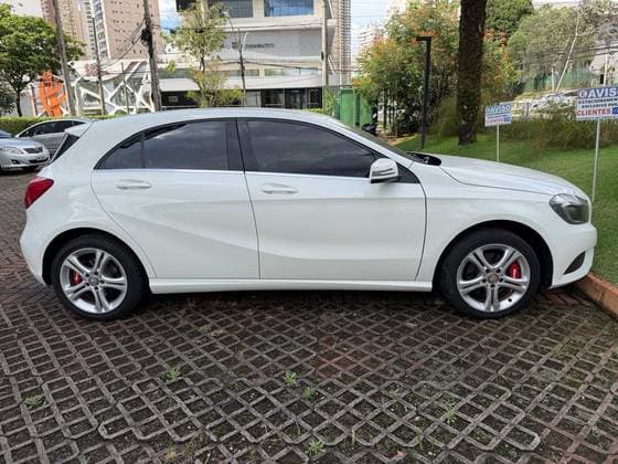 Carro 1.6 TURBO 16V GASOLINA 4P AUTOMÁTICO