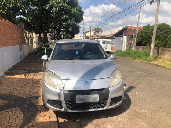 Carro 1.0 EXPRESSION 16V FLEX 4P MANUAL