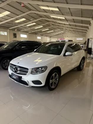 Carro 2.0 CGI GASOLINA 4MATIC 9G-TRONIC