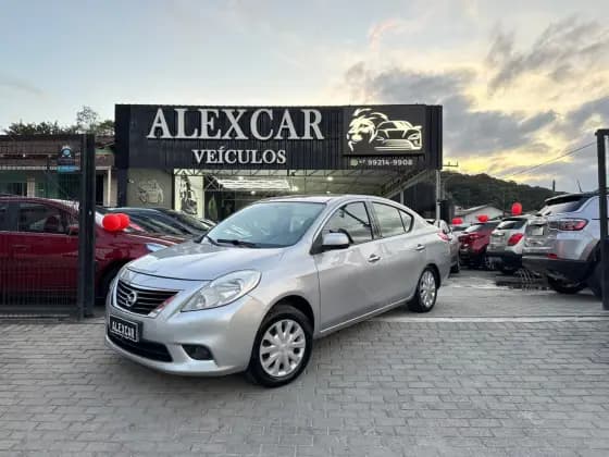 Carro 1.6 16V FLEX SV 4P MANUAL