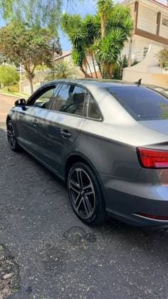 Carro 2.0 TFSI GASOLINA SEDAN PERFORMANCE BLACK S-TRONIC