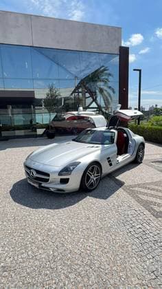 Carro 6.2 V8 GASOLINA SPEEDSHIFT
