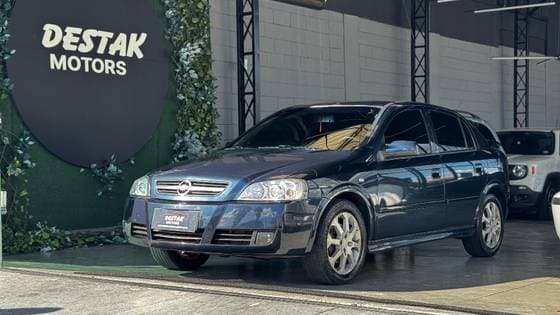 Carro 2.0 MPFI ADVANTAGE 8V FLEX 4P MANUAL