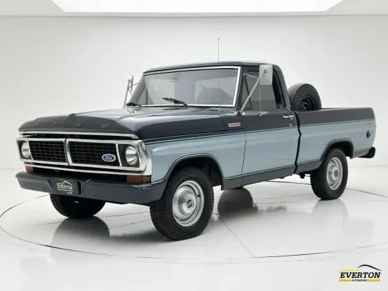 Carro 3.9 SUPER SÉRIE CS 8V DIESEL 2P MANUAL