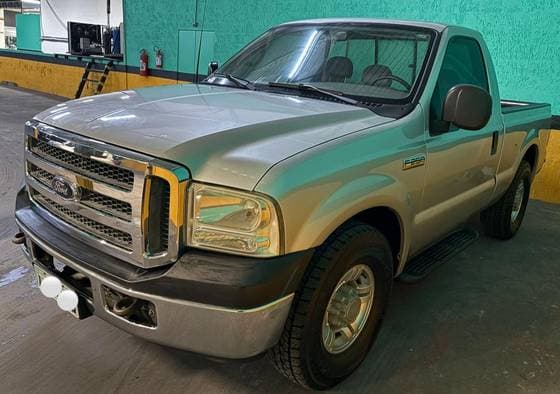 Carro 3.9 XLT 4X2 CS DIESEL 2P MANUAL