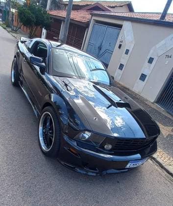 Carro 4.6 GT COUPÉ V8 24V GASOLINA 2P AUTOMÁTICO