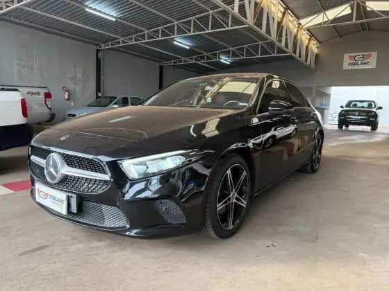 Carro 1.3 CGI GASOLINA ADVANCE SEDAN 7G-DCT