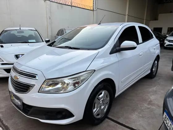 Carro 1.0 MPFI LT 8V FLEX 4P MANUAL