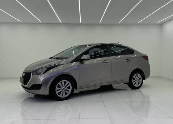 Carro 1.6 COMFORT PLUS 16V FLEX 4P AUTOMÁTICO