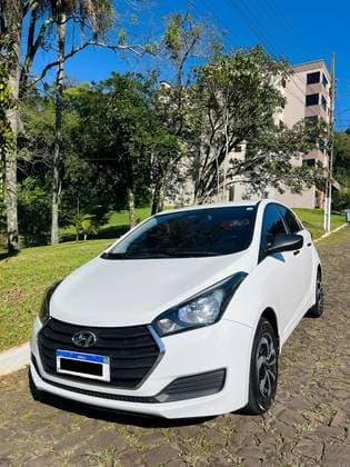 Carro 1.0 COMFORT 12V FLEX 4P MANUAL