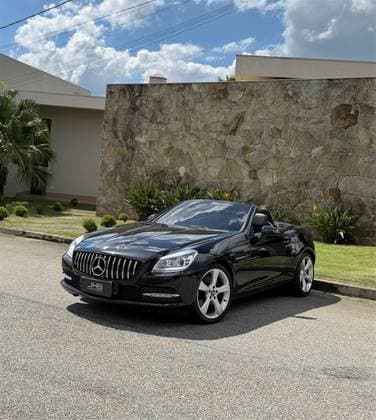 Carro 1.8 CGI 16V TURBO GASOLINA 2P AUTOMÁTICO