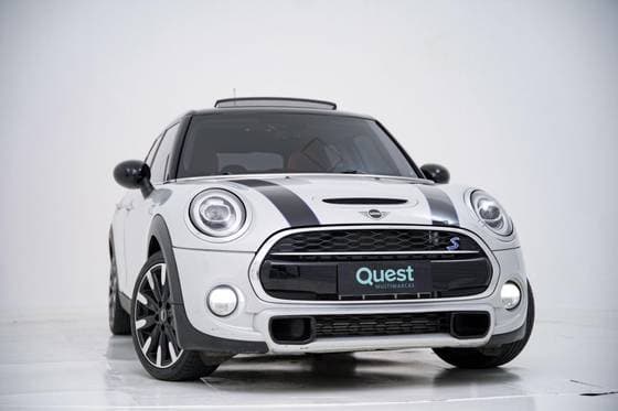 Carro 2.0 16V TWINPOWER GASOLINA S 4P STEPTRONIC
