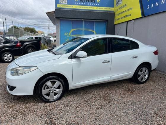 Carro 2.0 DYNAMIQUE 16V FLEX 4P AUTOMÁTICO