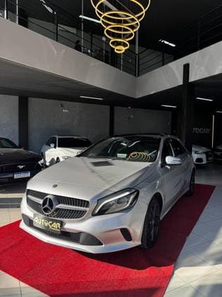 Carro 1.6 CGI FLEX 7G-DCT