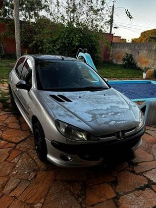 Carro 1.4 PRESENCE 8V FLEX 4P MANUAL