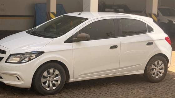 Carro 1.0 MPFI JOY 8V FLEX 4P MANUAL