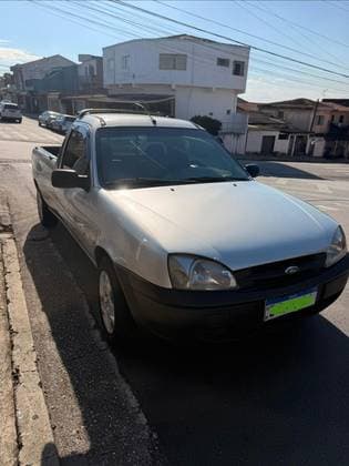 Carro 1.6 MPI L 8V FLEX 2P MANUAL