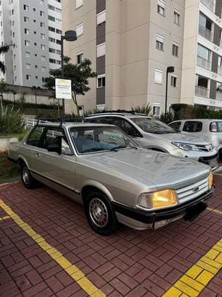 Carro 1.6 L 8V GASOLINA 2P MANUAL