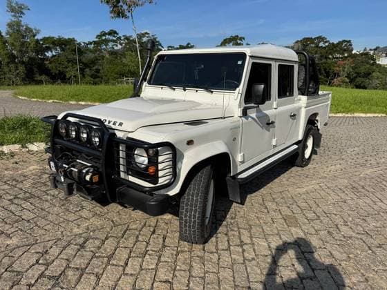 Carro 2.4 130 4X4 TURBO DIESEL 4P MANUAL