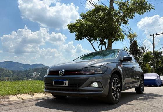 Carro 1.0 200 TSI HIGHLINE AUTOMÁTICO