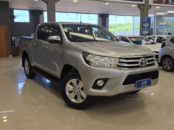 Carro 2.7 SR 4X2 CD 16V FLEX 4P AUTOMÁTICO