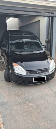 Carro 1.6 MPI CLASS SEDAN 8V FLEX 4P MANUAL