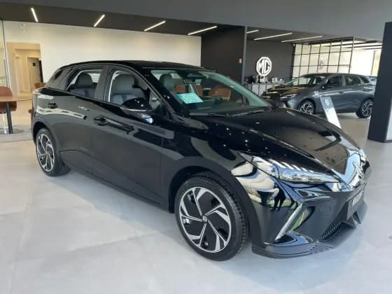 Carro 64 KW ELÉTRICO LUXURY