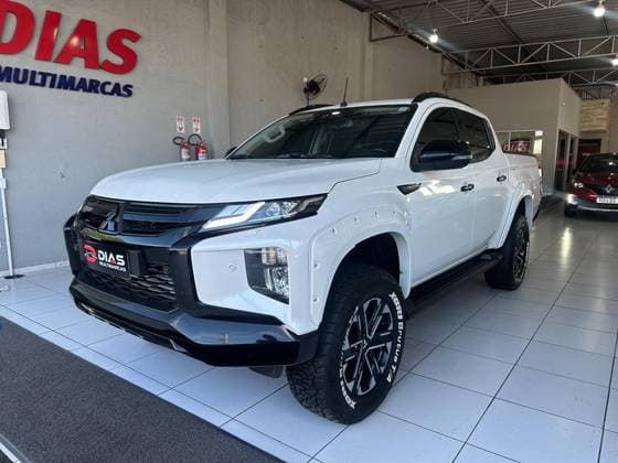 Carro 2.4 16V TURBO DIESEL SPORT HPE-S CD 4P 4X4 AUTOMÁTICO