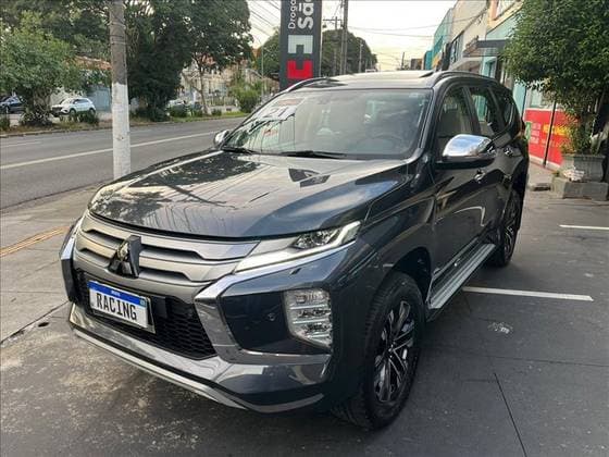 Carro 2.4 16V MIVEC TURBO DIESEL HPE-S AWD AUTOMÁTICO