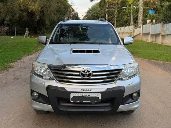 Carro 3.0 SRV 4X4 7 LUGARES 16V TURBO INTERCOOLER DIESEL 4P AUTOMÁTICO