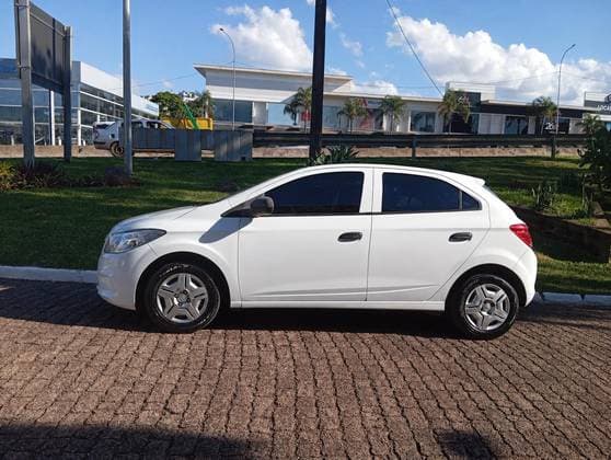 Carro 1.0 MPFI JOY 8V FLEX 4P MANUAL