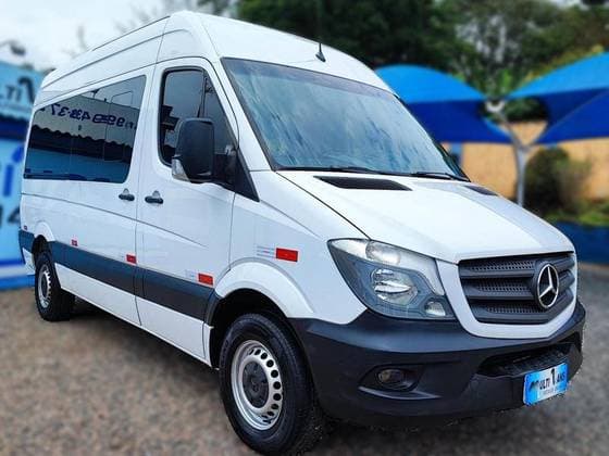 Carro 2.2 CDI DIESEL VAN 415 TA LONGO 16L MANUAL
