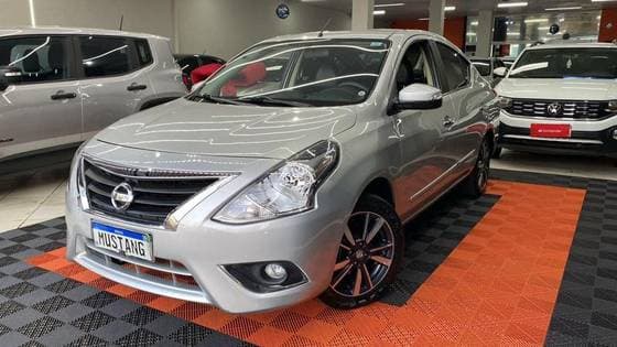 Carro 1.6 16V FLEXSTART UNIQUE 4P XTRONIC