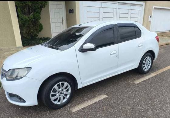 Carro 1.0 EXPRESSION 16V FLEX 4P MANUAL
