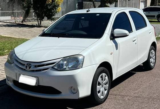 Carro 1.3 X 16V FLEX 4P MANUAL