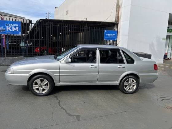 Carro 2.0 MI 8V GASOLINA 4P MANUAL