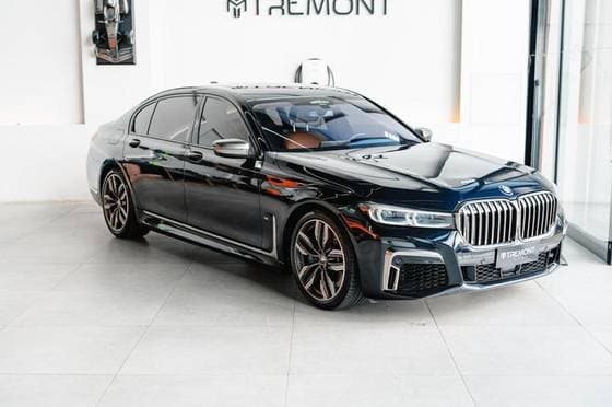 Carro 6.6 V12 TWINPOWER GASOLINA XDRIVE STEPTRONIC