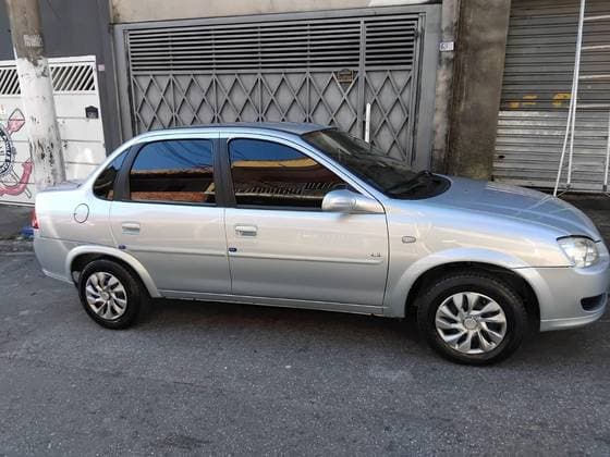 Carro 1.0 MPFI LS 8V FLEX 4P MANUAL