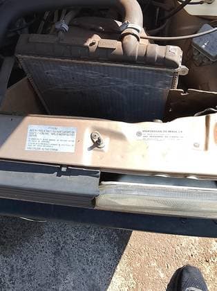 Carro 1.6 CL 8V GASOLINA 2P MANUAL